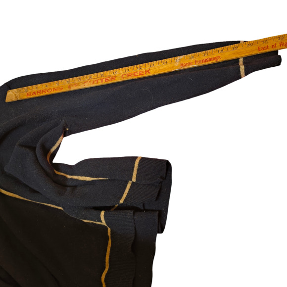 Riley & Rae sweater - Picture 5 of 5